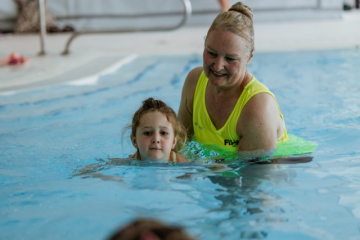 Martha m Mädchen schwimmend (ChristinaPoersch_214A205320250619)