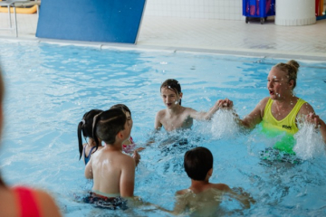 Martha m Gruppe Abschlussrunde (ChristinaPoersch_214A200420250619)